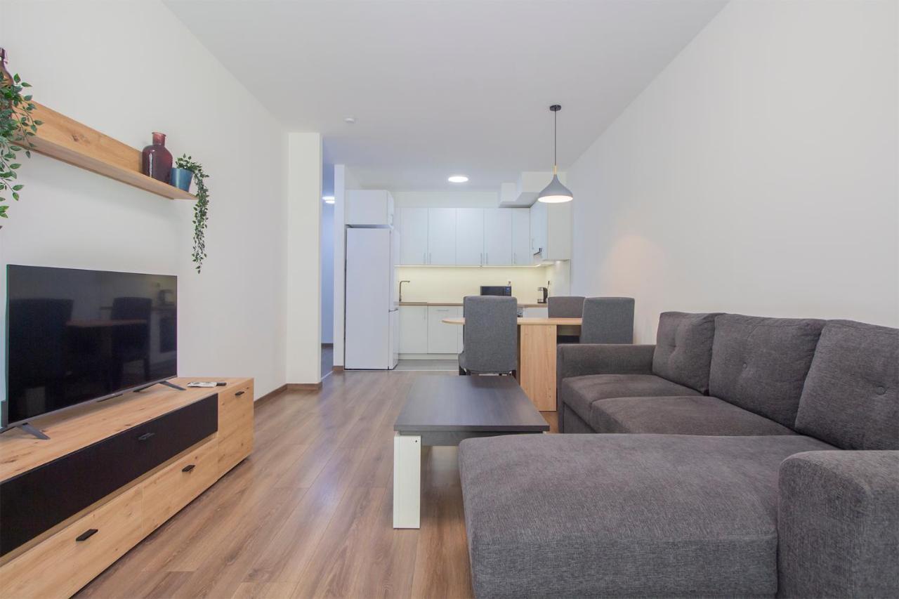 Corvin Modern Two Bedroom Apartment Free Parking Budapeste Exterior foto